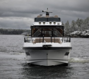 custom-built, premium quality, luxury motor cruiser 